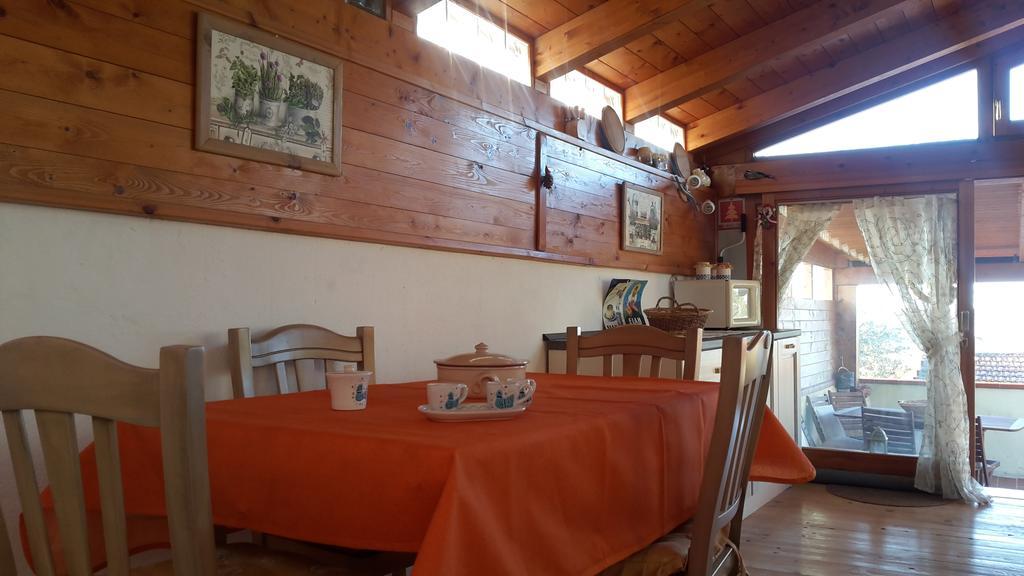 Casa Vacanze Paola Куарту-Сант'Элена Экстерьер фото
